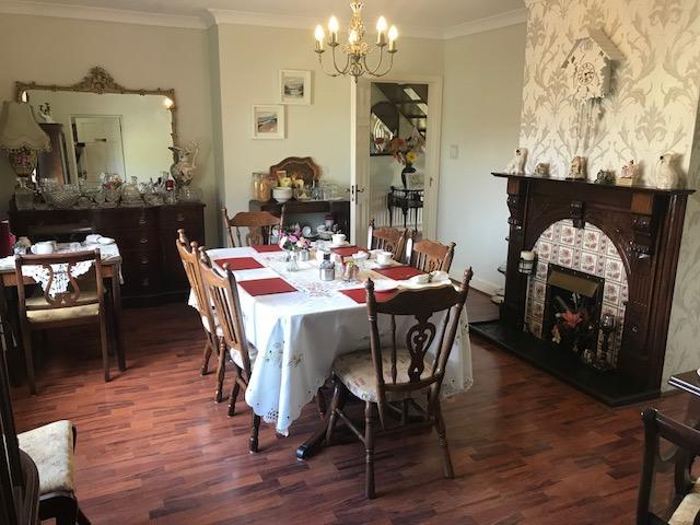בנראטי Gallows View Bed & Breakfast מראה חיצוני תמונה